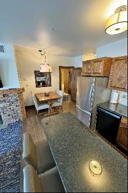 Teton Mountain Lodge Condominium