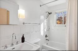 Sag Harbor Village Rental With BeachAccess.