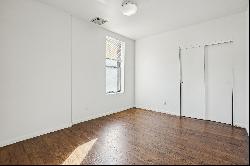 236 Newark Avenue, unit 4, Jersey City, NJ 07302