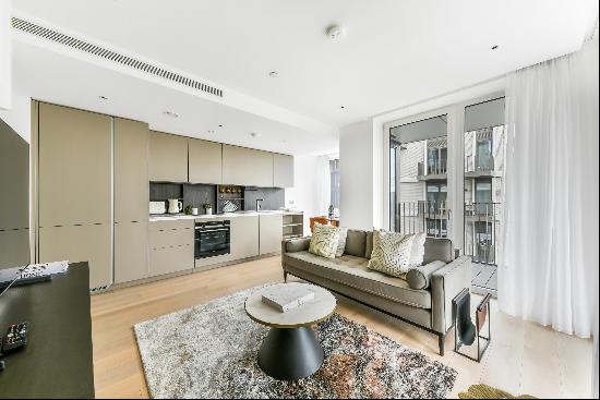 A 2 bedroom apartment with private balcony to rent on York Road, SW11