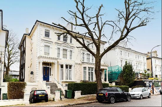 A contemporary studio apartment located in the heart of Belsize Park.