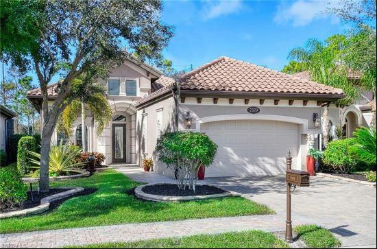 7379 Lantana Cir, Naples, FL, 34119, USA