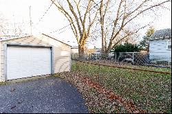 Delightful 3 Bed, 1 Bath Rental in Perry Township