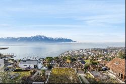 Unique in Montreux: Penthouse with dream terrace and breathtaking view