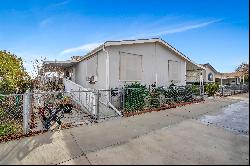 45465 25th St East Unit 8, Lancaster CA 93535