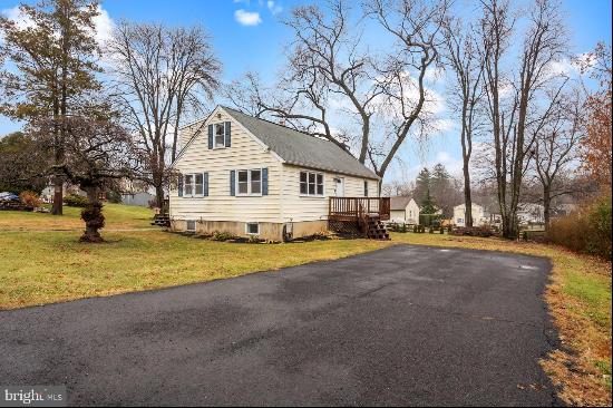 421 Avenue C, Horsham PA 19044