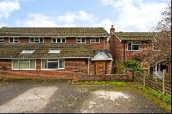 Lodge Hill Road, Lower Bourne, Farnham, Surrey, GU10 3QW