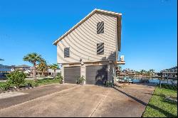 214 Easterly Drive, Tiki Island TX 77554