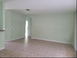 3365 NE 14 Dr Unit 201-16, Homestead FL 33033