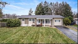 7 Hemlock Dr, Hempfield Twp - Mer PA 16125