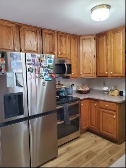 38 Cordner Rd, Belchertown MA 01007