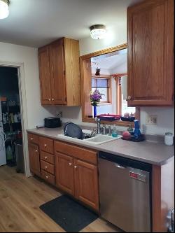 38 Cordner Rd, Belchertown MA 01007