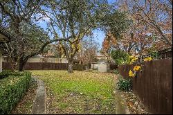 3225 Sharpview Circle, Dallas TX 75228