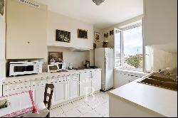 BIARRITZ PARC D'HIVER, APARTMENT WITH GARDEN, BALCONY AND GARAGE AND CELLAR