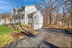 34 Kenzbrit Ct, Poughkeepsie NY 12603