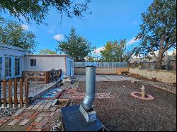 812 Valencia Drive NE, Albuquerque NM 87108