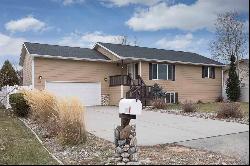 3654 Broadwater Ave, Billings MT 59102