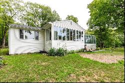 42 Curry Lane, Hyde Park NY 12538