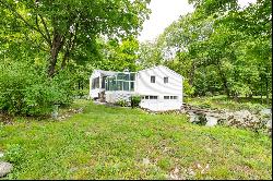 42 Curry Lane, Hyde Park NY 12538