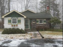 194 Glenside Trl, Byram Twp. NJ 07871