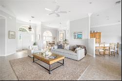 862 Carolina Circle SW, Vero Beach FL 32962