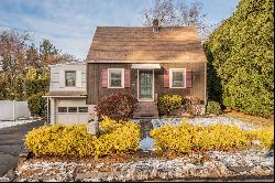 49 Pawtucket Avenue, Wethersfield CT 06109