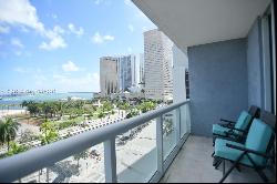 50 Biscayne Blvd Unit 811, Miami FL 33132