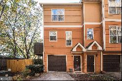 1124 Dekalb Avenue NE Unit 17, Atlanta GA 30307