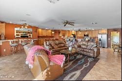 10325 W Bayside Road, Sun City AZ 85351