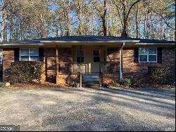 6250 Vera Lane SW Unit B, Mableton GA 30126