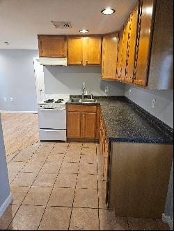 6 Terrace Street Unit 1st Floor, Nashua NH 03064