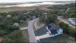 1090 Arcadia Dr, Canyon Lake TX 78133