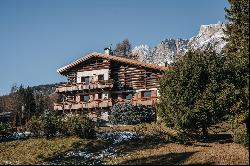 Iconic panoramic villa in Cortina d'Ampezzo