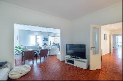 Flat, 5 bedrooms, for Sale