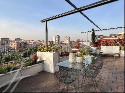 Luxury Penthouse with Terrace and Panoramic Views