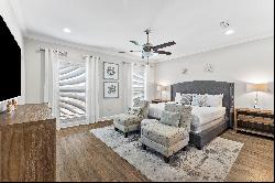 Coastal Elegance Townhome With Space For Everyone Feet From The Beach 