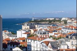 BIARRITZ, "CÔTE DES BASQUES", EXCEPTIONAL APARTMENT FACING THE OCEAN