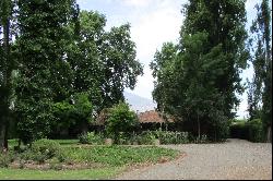 Chilean-Style House in Fundo Rengo