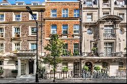 Elegant Georgian Apartment in the Heart of Mayfair