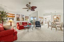 888 Woodshire Ln Unit L12, Naples FL 34105