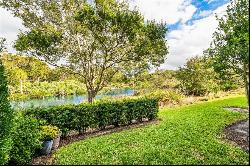 2360 Water Oak Court SW Unit 313, Vero Beach FL 32962