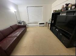 7 4th Street #APT 1G, Stamford CT 06905