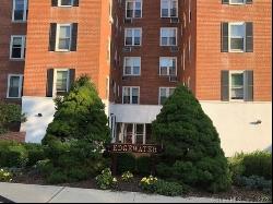 7 4th Street #APT 1G, Stamford CT 06905