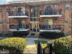 302 River Rd Unit B10, Wilmington DE 19809