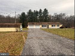 20360 Amberson Road, Spring Run PA 17262