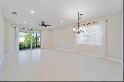 1009 Tranquil Brook Dr, Naples FL 34114