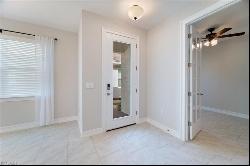 1009 Tranquil Brook Dr, Naples FL 34114