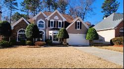 195 Brookhollow Trace, Johns Creek GA 30022