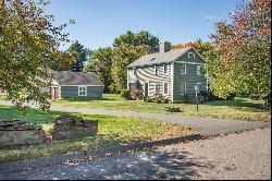 1 Stone Hill Road, Bloomfield CT 06002