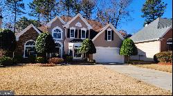 195 Brookhollow Trace, Johns Creek GA 30022